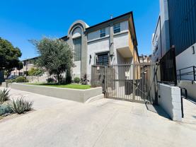 926 S. Gramercy Apartments - Photo 1 of 1