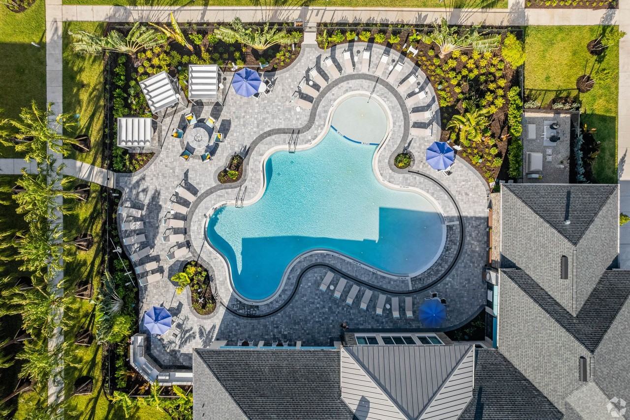 VIVE Apartments - Fort Myers, FL - Photo 5 of 28