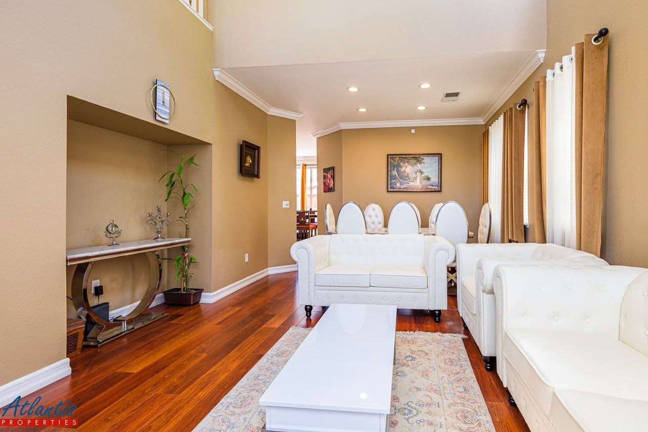 885 Windsor Hills Cir - Photo 3 of 19