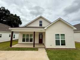 featured image of 330 Orion St