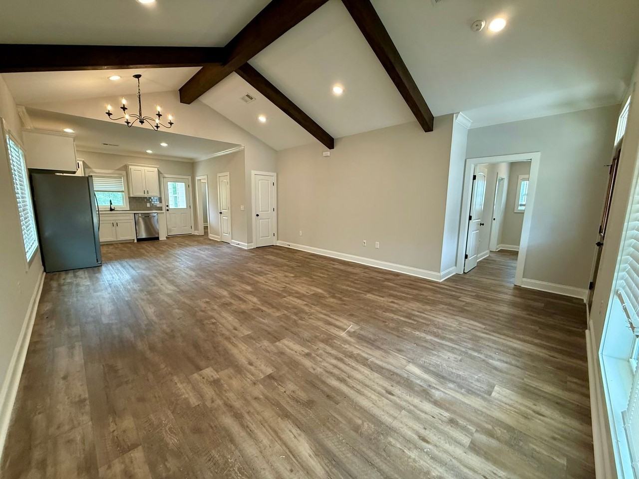 330 Orion St - Photo 2 of 13