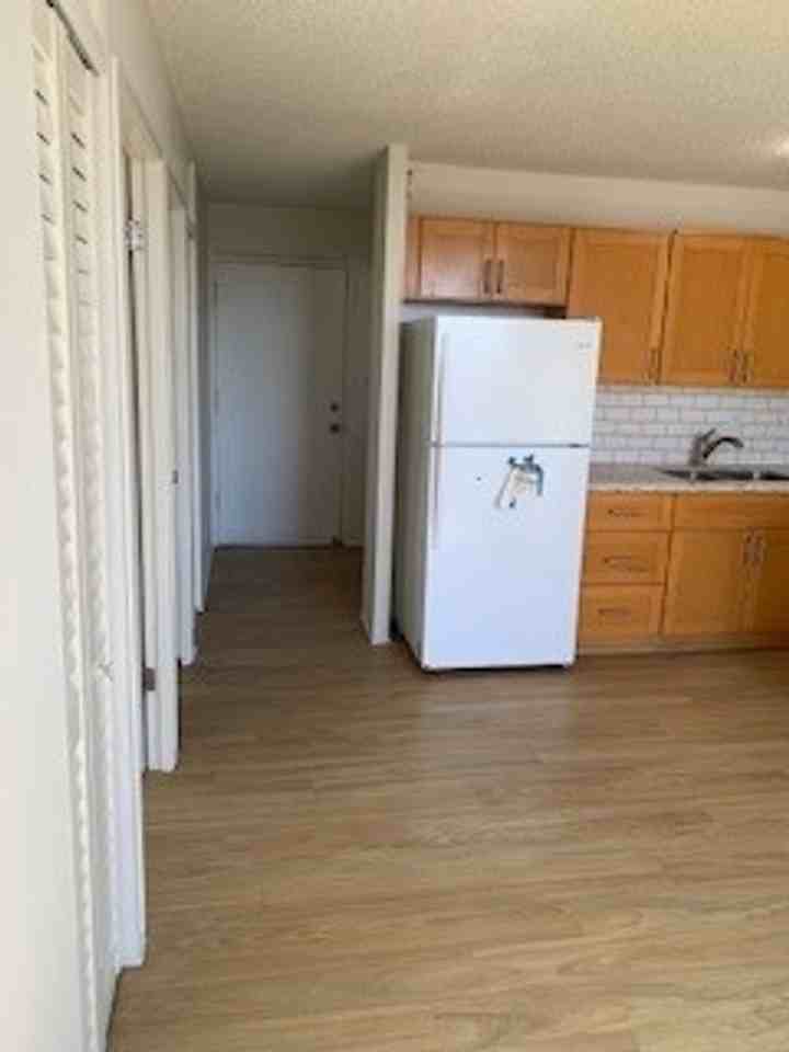1138 Hassinger St #403 - Photo 4 of 18