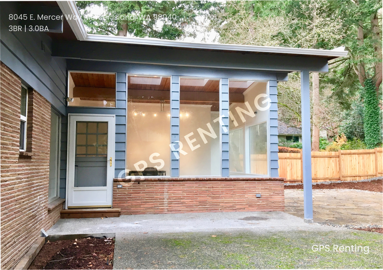 8045 E Mercer Way - Photo 3 of 32