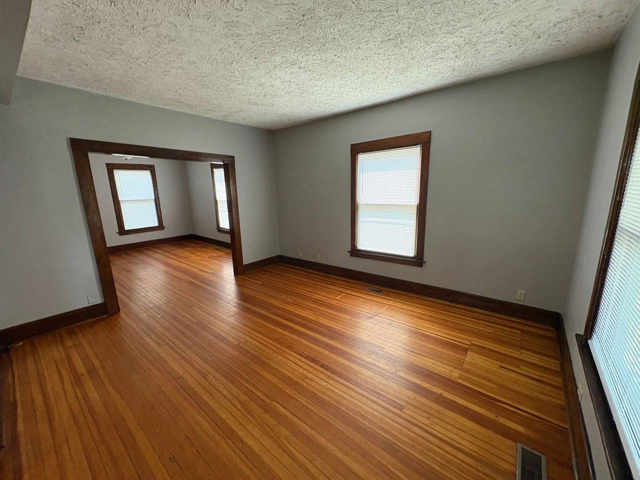 338 North 34th Street - Photo 3 of 21