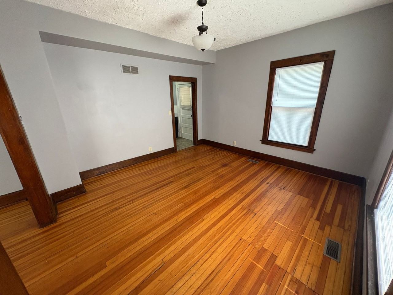 338 North 34th Street - Photo 6 of 21