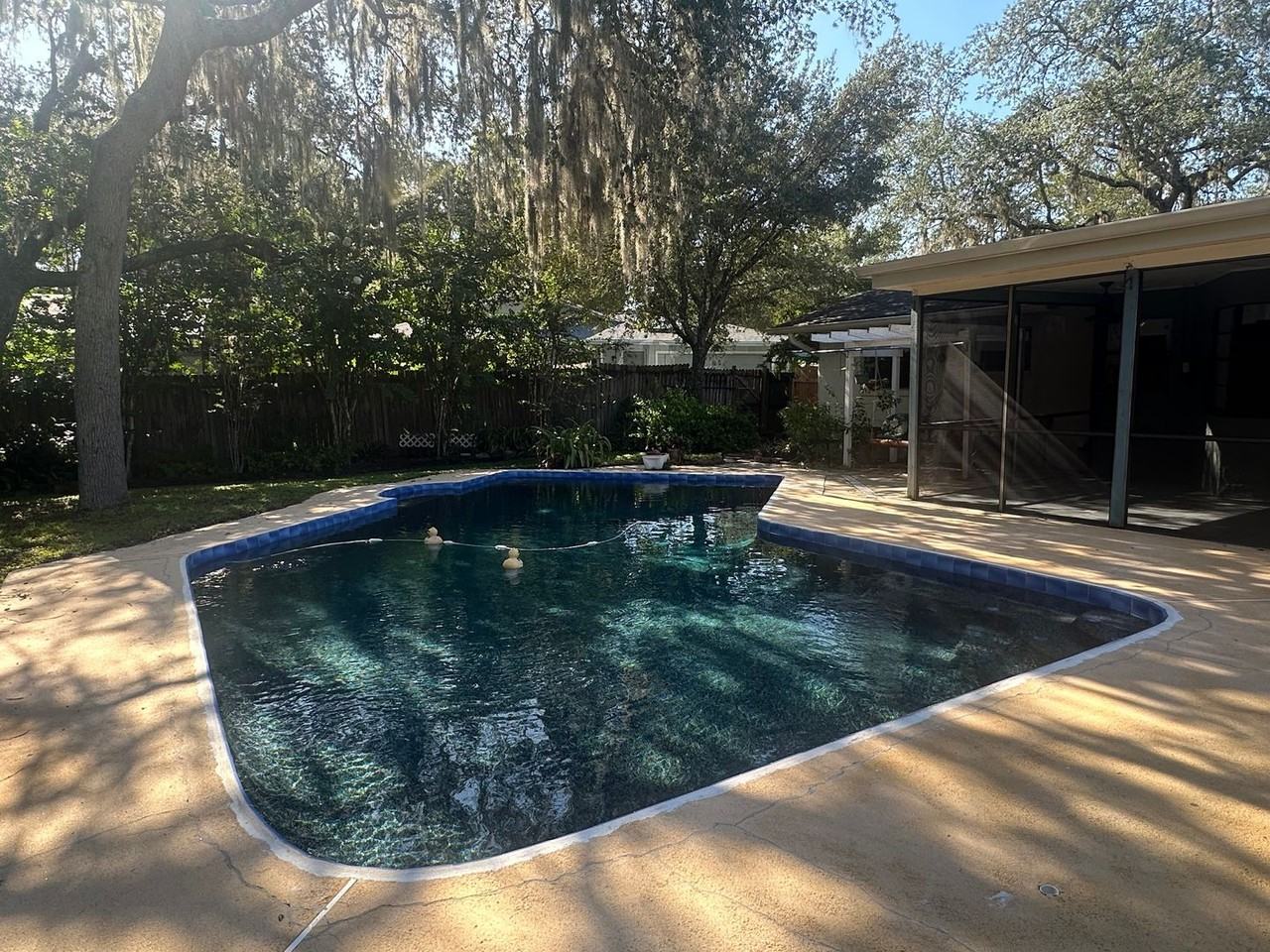604 Water Oak Ln - Photo 2 of 21