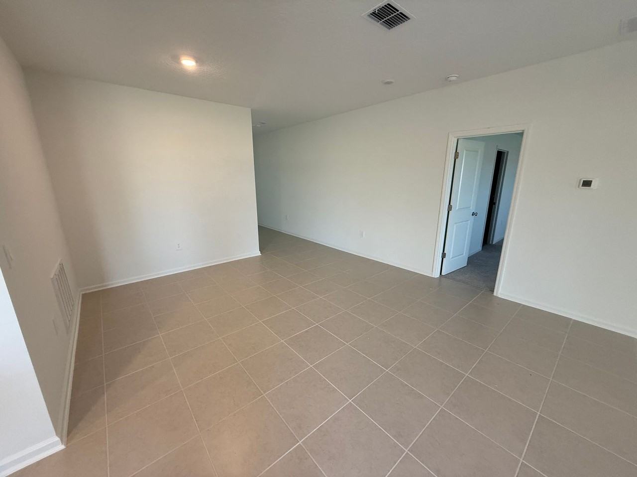 4745 Katrina Dr - Photo 5 of 12