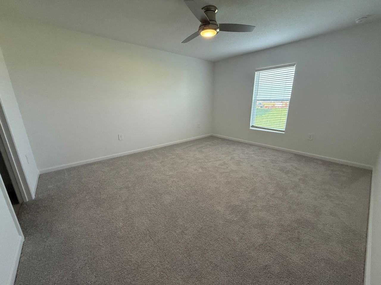 4745 Katrina Dr - Photo 6 of 12