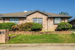6422 Valleybrooke Ct - Photo 1 of 1