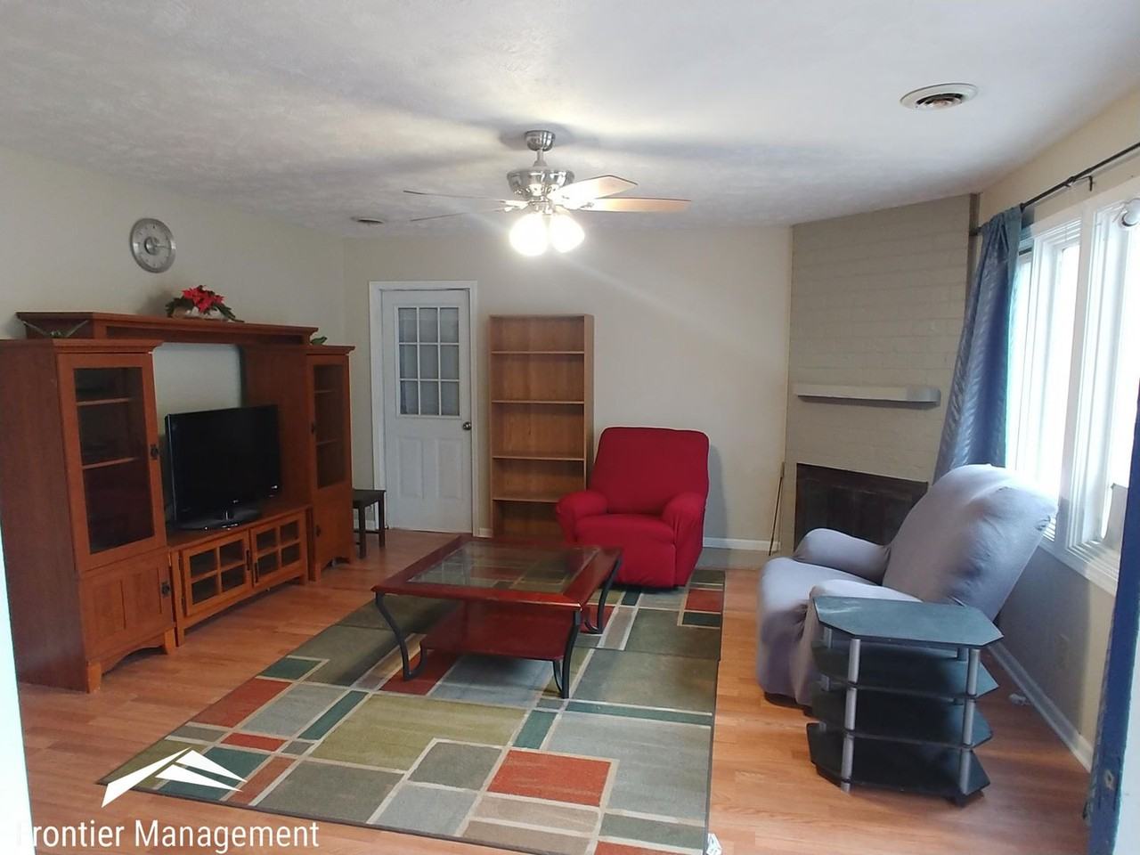 2417 Galloway Dr - Photo 4 of 19