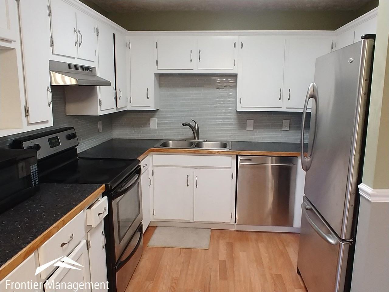 2417 Galloway Dr - Photo 5 of 19