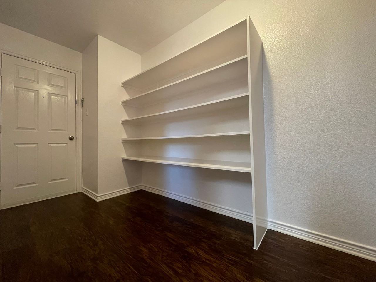 452 Chisholm Trl - Photo 6 of 21