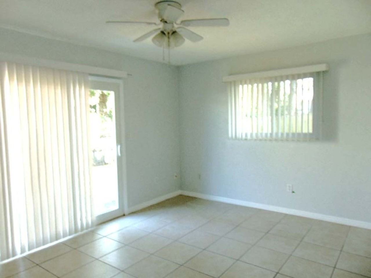 217 Debby Ct #A - Photo 7 of 12