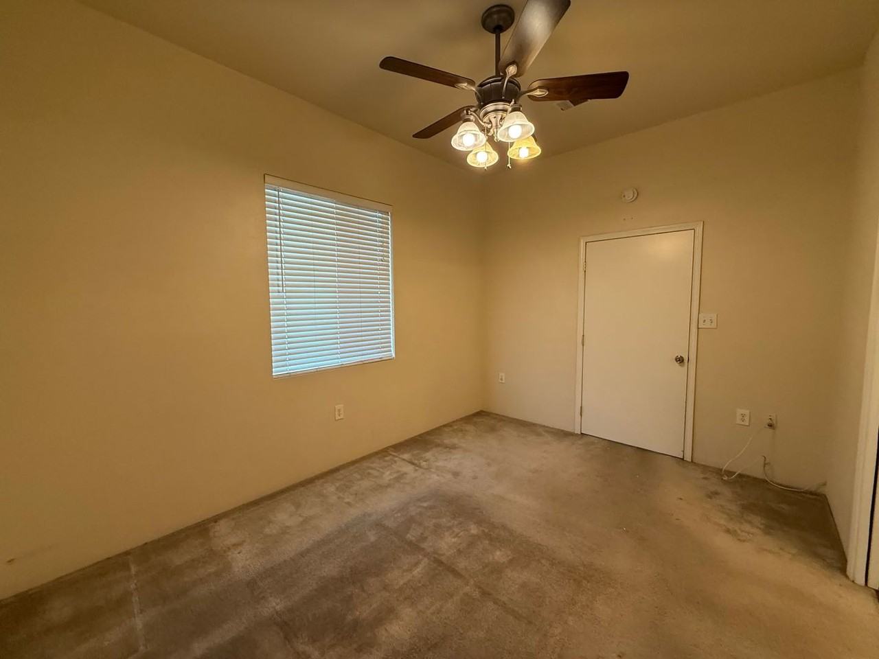 315 7th St - Photo 7 of 10