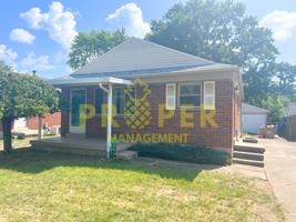 featured image of 5036 Pensacola Blvd