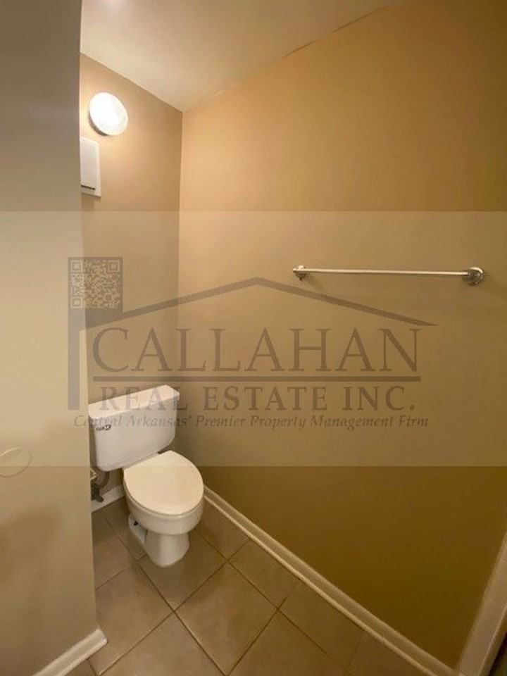 8 Towne Park Ct #10 - Photo 6 of 14