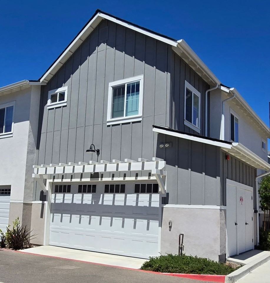 1106 Tiburon Way - Photo 2 of 11