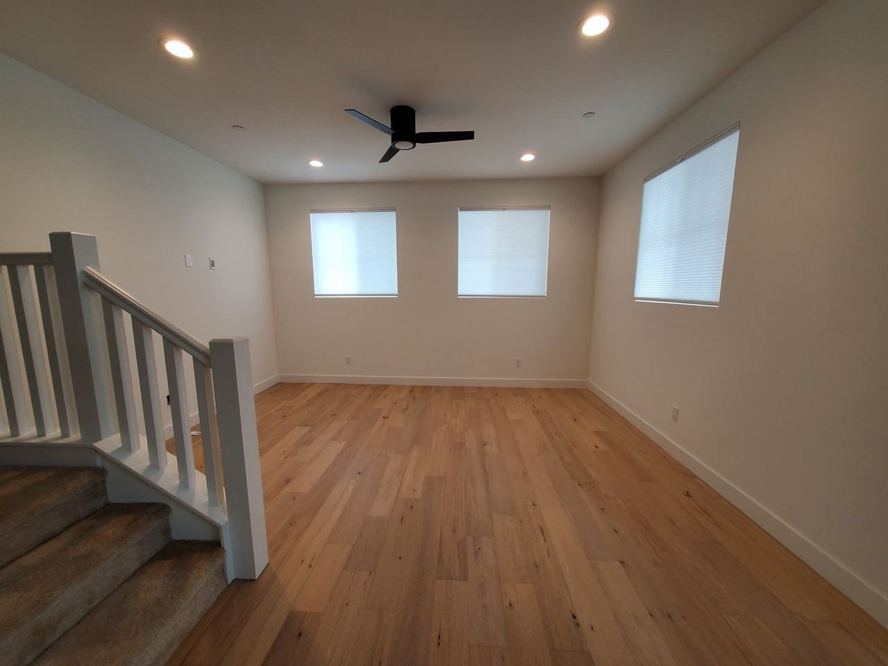 1106 Tiburon Way - Photo 3 of 11