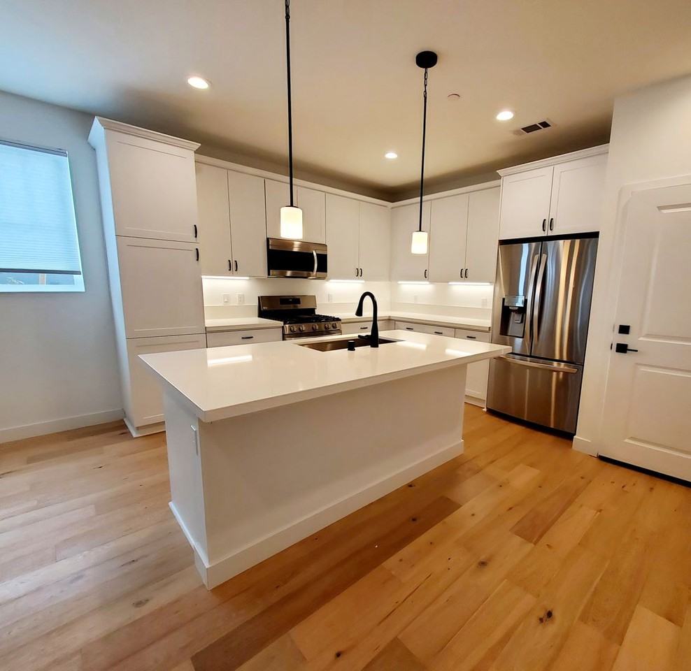 1106 Tiburon Way - Photo 4 of 11