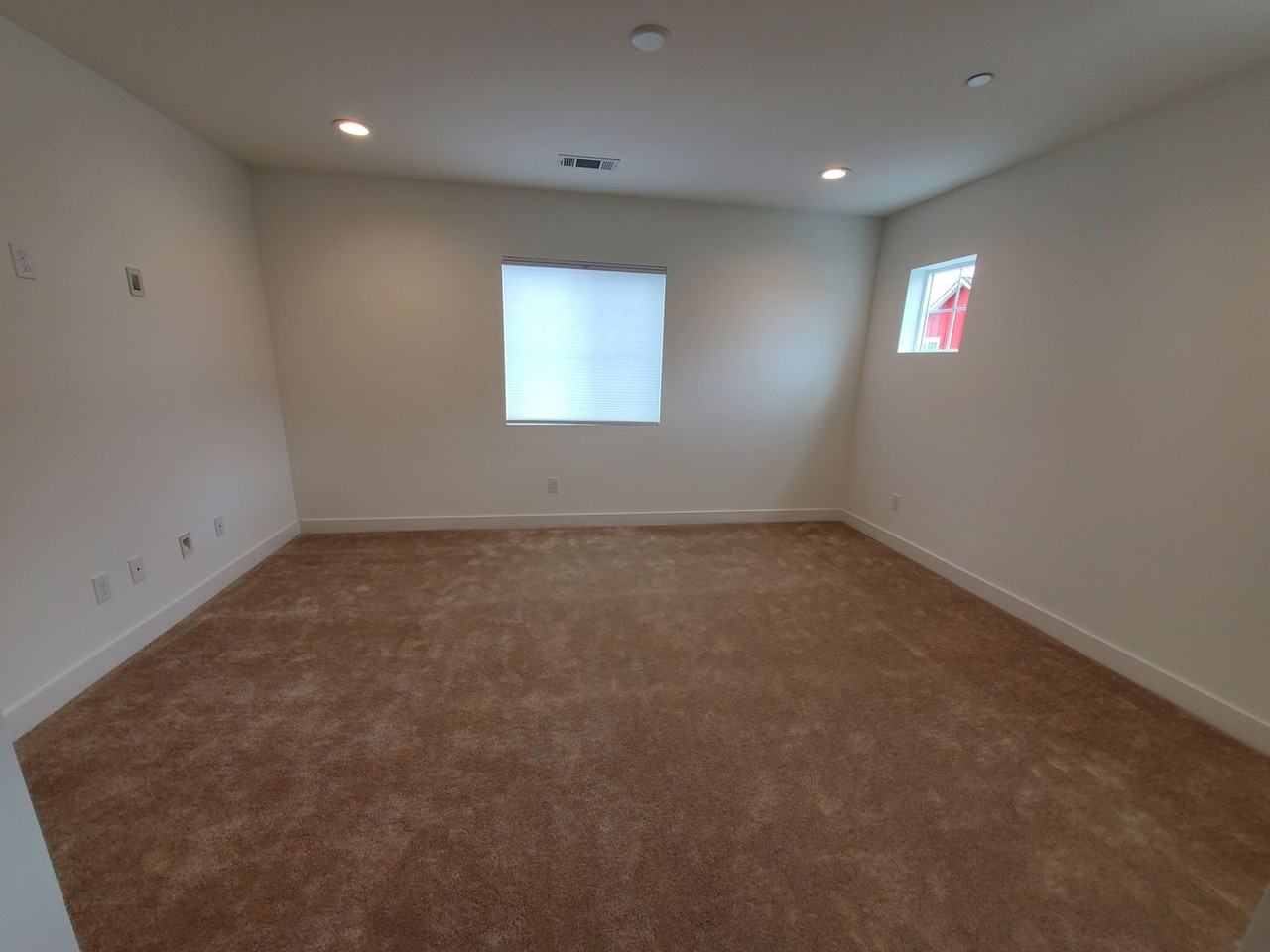1106 Tiburon Way - Photo 5 of 11