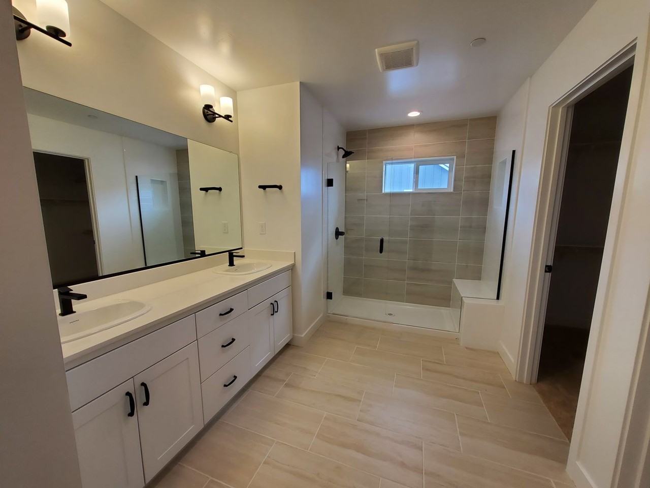 1106 Tiburon Way - Photo 6 of 11