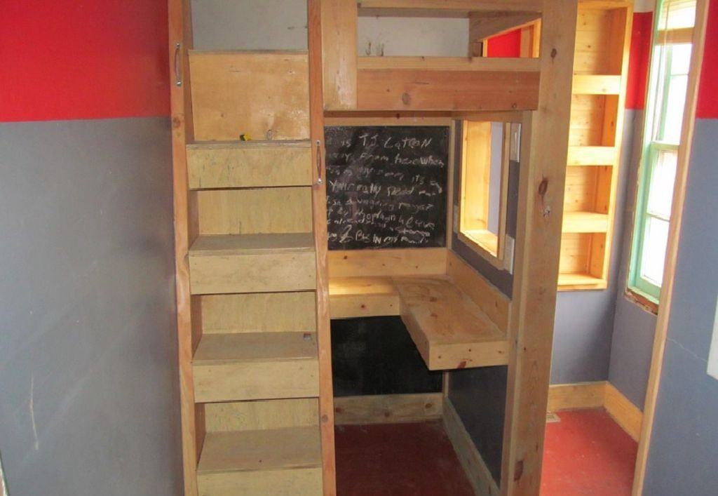 104 2nd Ave - Photo 3 of 8