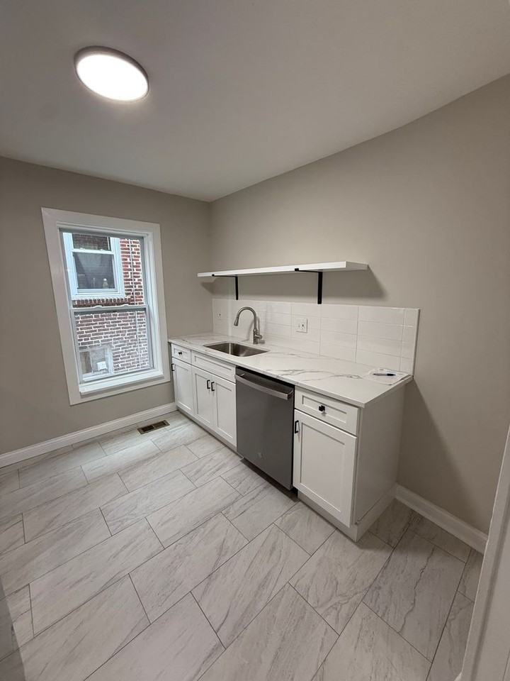 3916 3916 Miami Ave. - 3916 Miami B - Photo 2 of 8