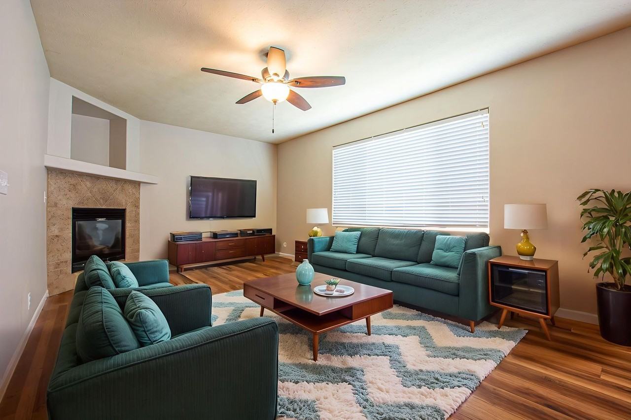 2611 Yorktown St - Photo 6 of 35