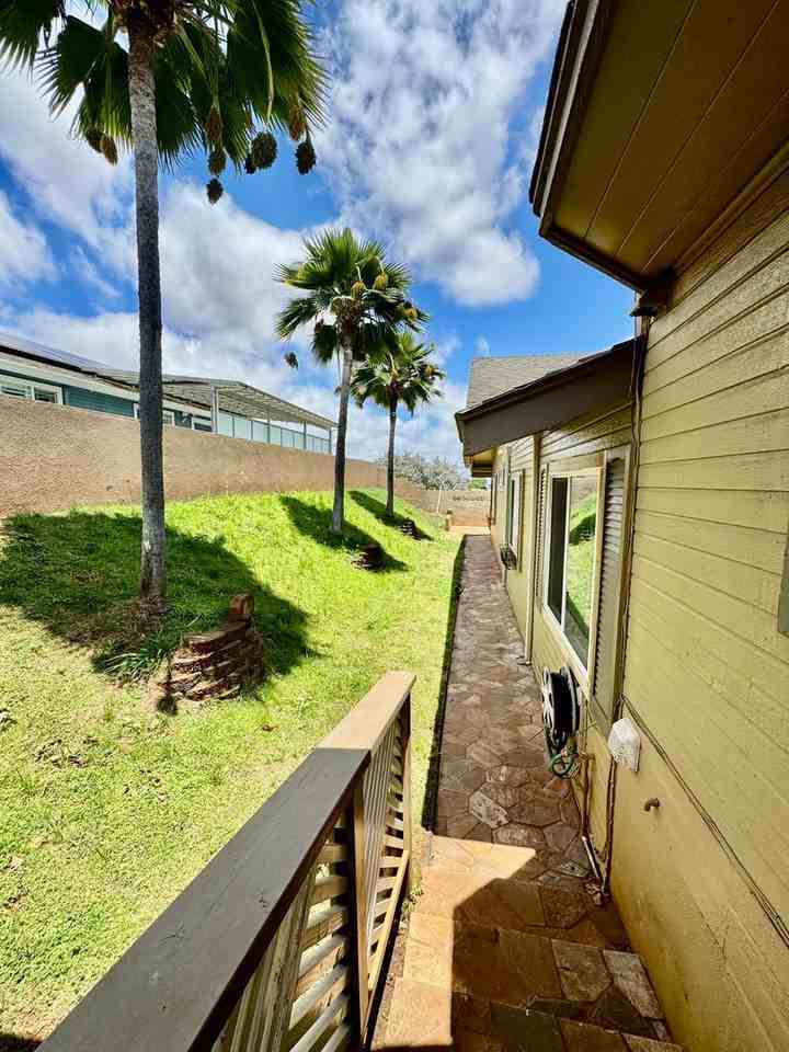 92-111 Ulele Pl - Photo 3 of 25