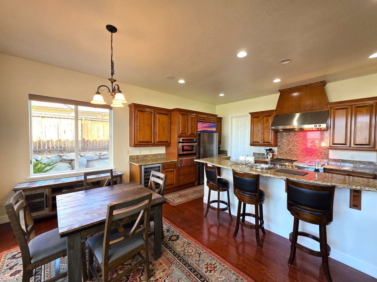 1925 Champion Hills Dr - Photo 6 of 50