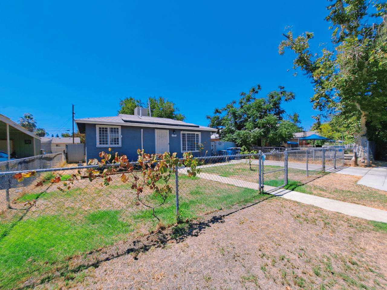 635 N Bond St - Photo 3 of 21