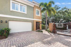 featured image of 4907 Bayshore Blvd #115