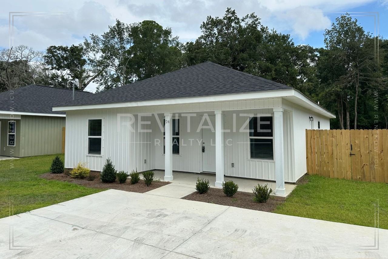 24 Everett Ave E - Photo 3 of 34