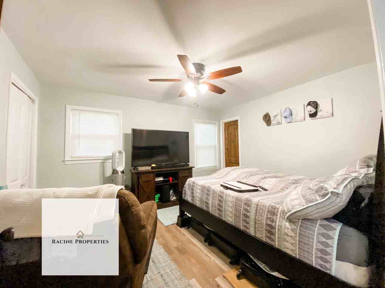 203 E Florida St - Photo 6 of 15