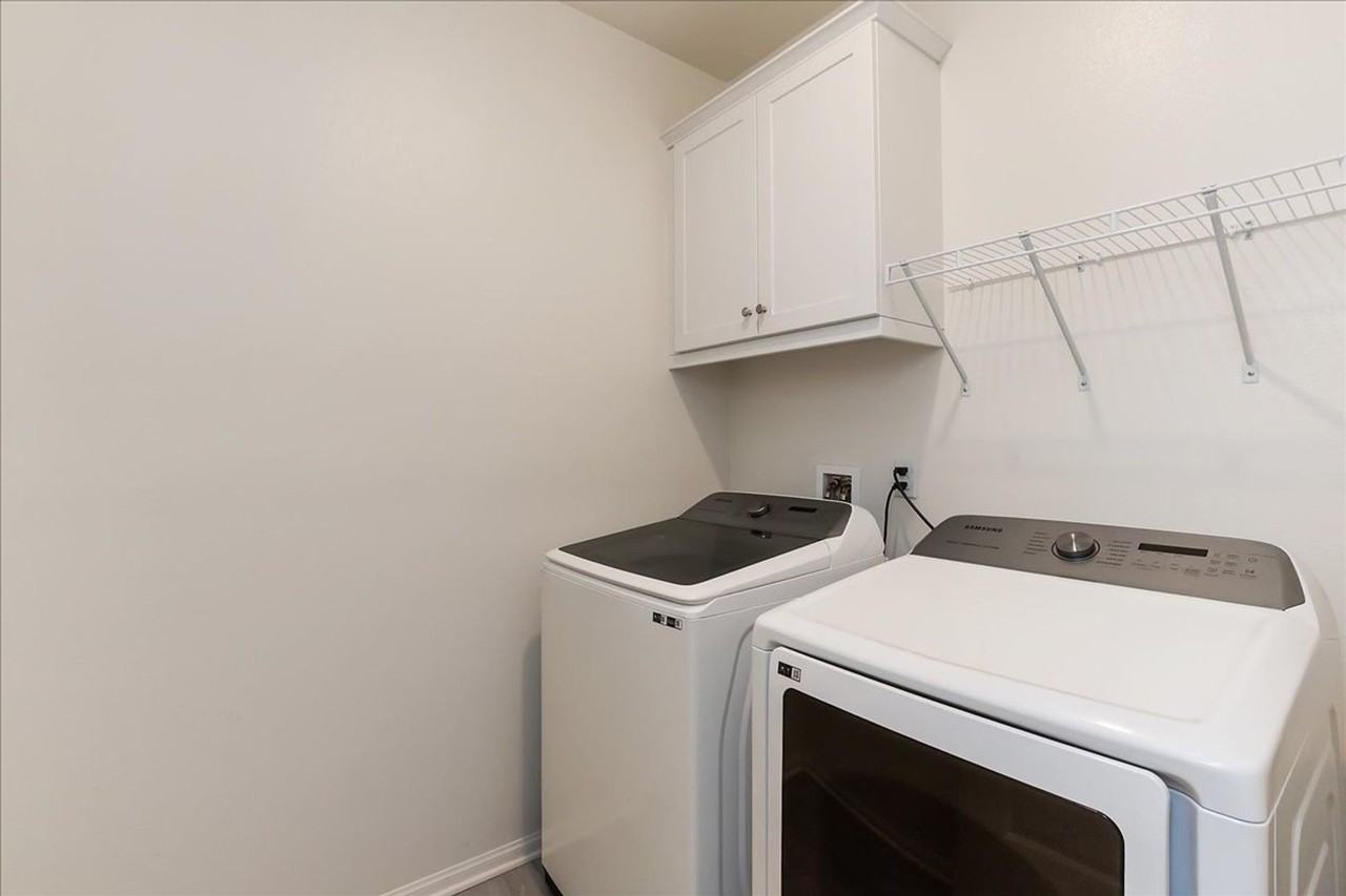 35246 Price St - Photo 6 of 17