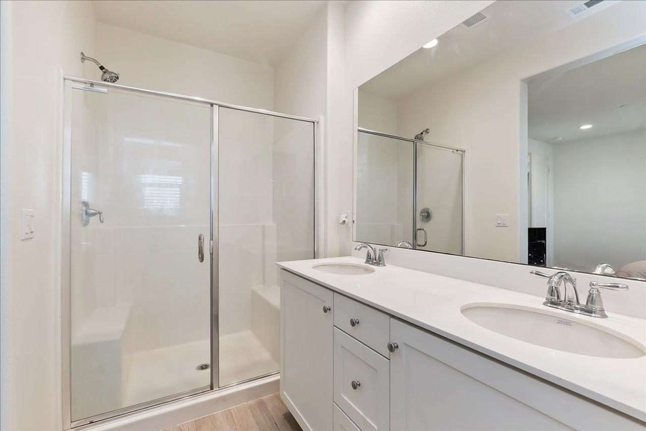 35246 Price St - Photo 7 of 17