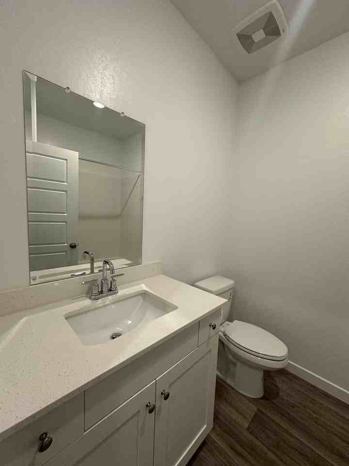 2502 Ward - Photo 7 of 25