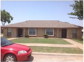 1105 Valley View Dr - Photo 1 of 1