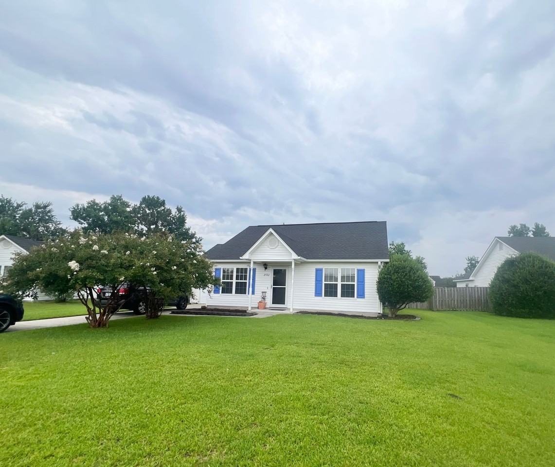 2502 Tenby Ct - Photo 2 of 28