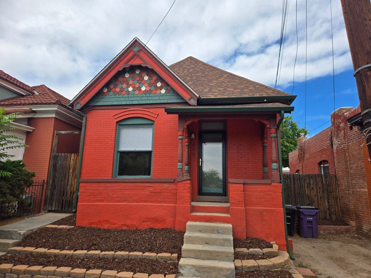 553 Cherokee Street - Photo 2 of 18