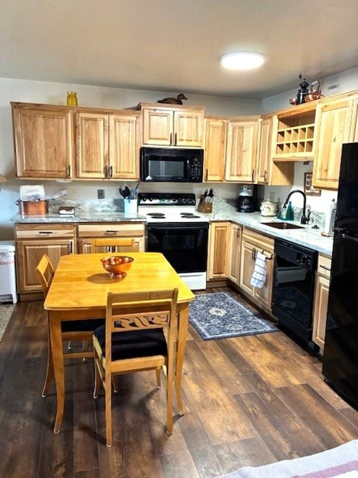 953 Dillon Valley East S203 #203 - Photo 3 of 22