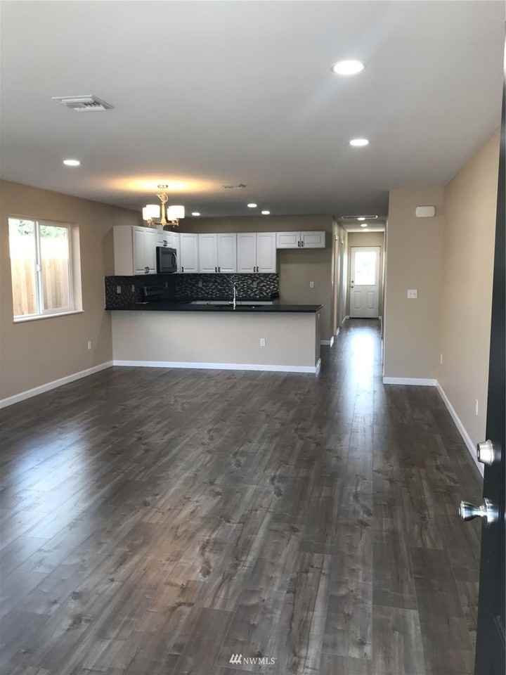 2024 Mary Ln - Photo 5 of 22