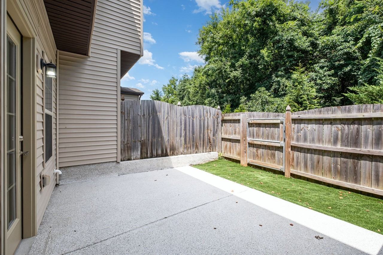 5324 Tony Lama Ln - Photo 4 of 19