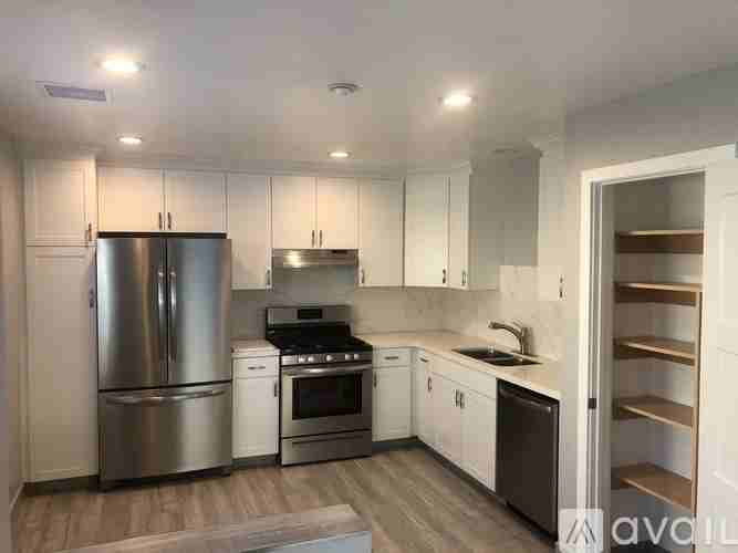 563 El Placer Rd #4 - Photo 2 of 25