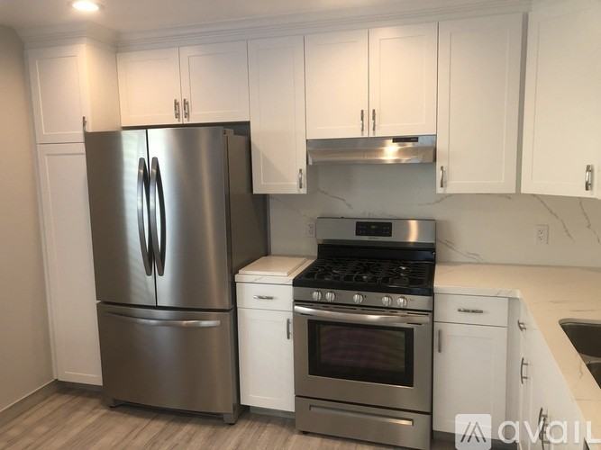 563 El Placer Rd #4 - Photo 4 of 25