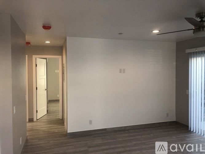 563 El Placer Rd #4 - Photo 6 of 25