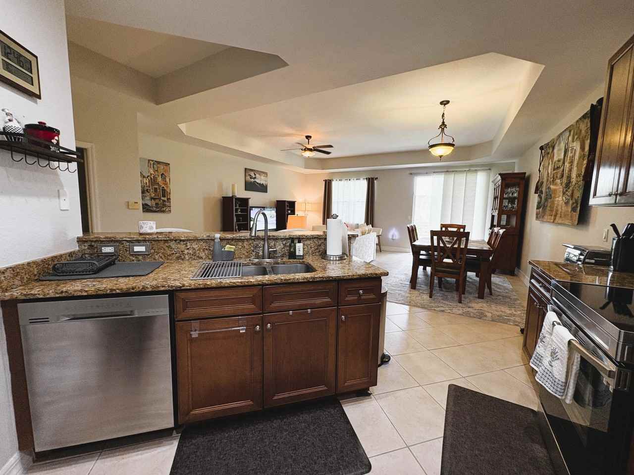 16098 Via Solera Cir #105 - Photo 5 of 18