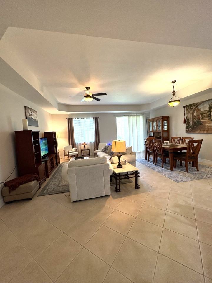 16098 Via Solera Cir #105 - Photo 3 of 18