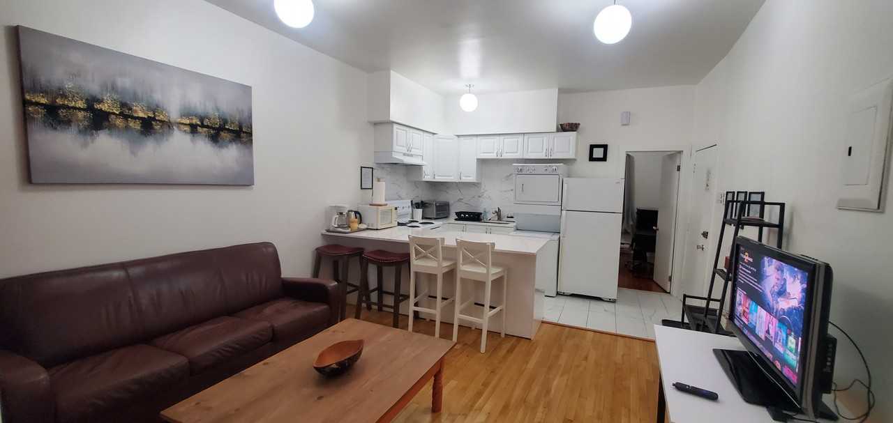 87 Rue Milton #1 - Photo 2 of 26