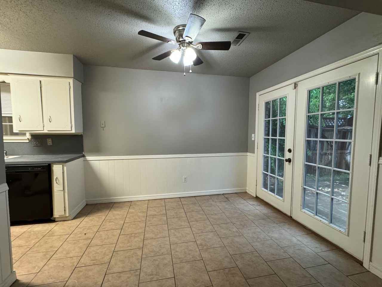 10853 E 33rd Pl - Photo 5 of 16